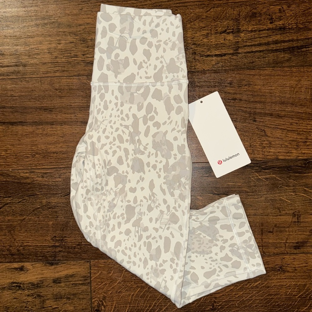 NWT Lululemon Leggings